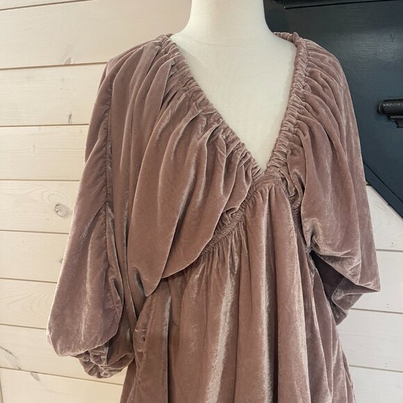 Free People Portia Lantern Sleeve Velvet Mini Dress in Winter Bloom NWT  Size - Picture 11 of 13